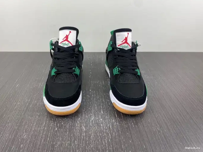 One Kick 4 DR5415-030 Retro SB Jordan 0628